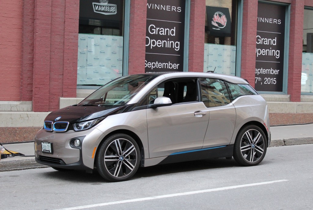 Interior room, comfort and visibility is the by-product of the i3's boxy shape.