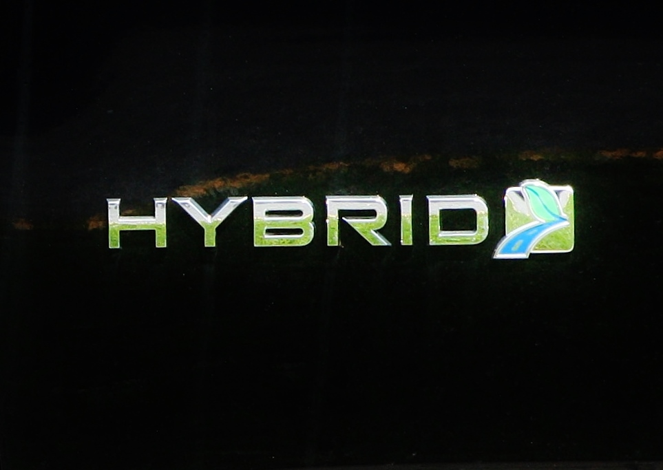 Some kind of Ford hybrid will be doing battle with Toyota's Prius starting in late 2018.