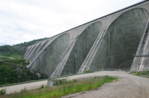 Hydro-Quebec's Manic-5 hydroelectric dam (212 km north of Baie-Comeau) holds back the massive Manicouagan Reservoir.