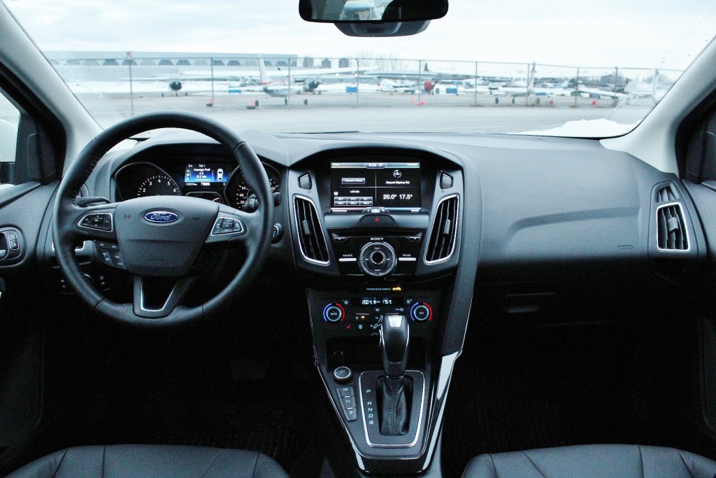 A little more black, a little less busy. That's what Ford accomplished with the dash of the Focus during its makeover.