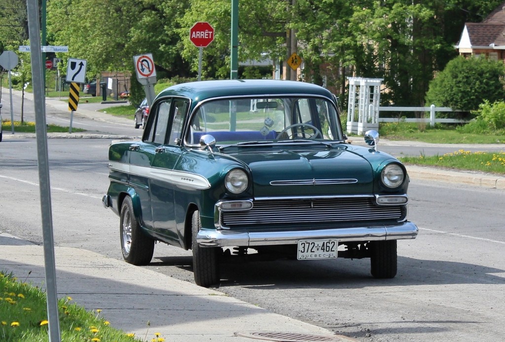 1961 Envoy F-Series, spotted in Gatineau (Hull Sector), Quebec.
